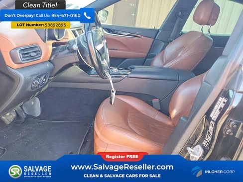 Used 2017 Maserati Levante AWD/4WD image 9