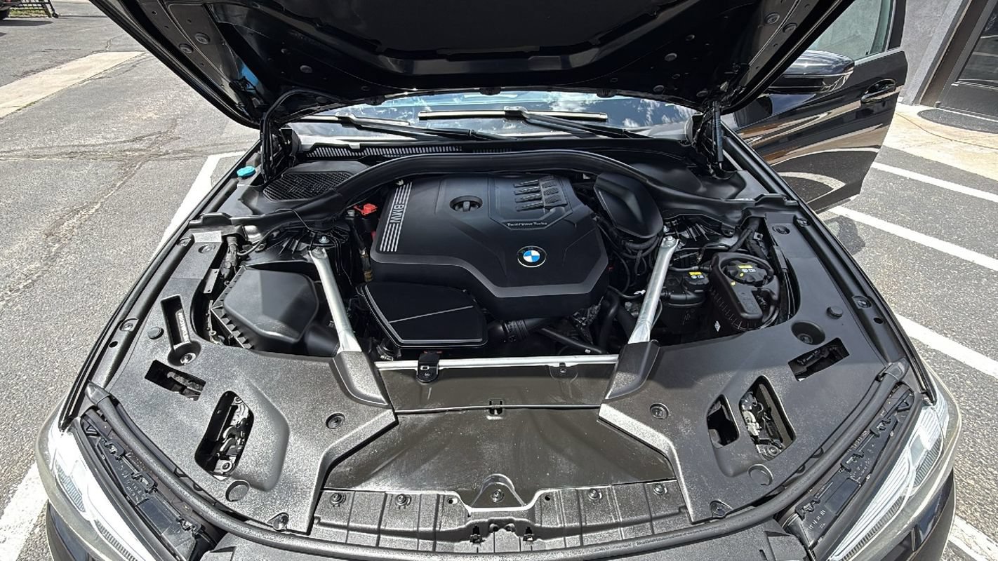 Used 2022 BMW 530i xDrive w/ Premium Package AWD/4WD image 30