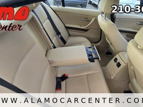 Used 2007 BMW 328xi Sedan image 21