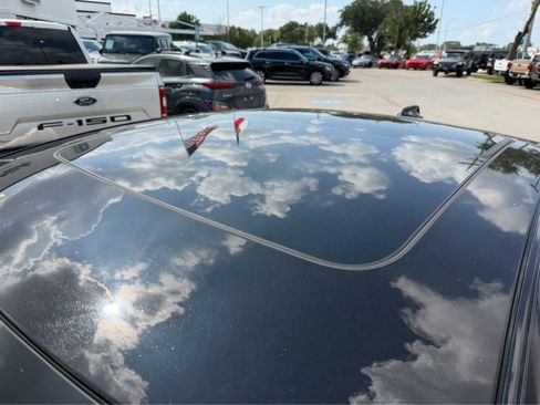 Used 2023 Volvo S90 B6 Plus AWD/4WD image 10