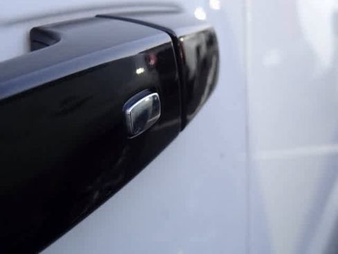 Used 2021 Chevrolet Traverse Premier w/ Redline Edition image 23