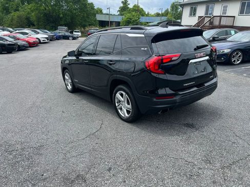 Used 2019 GMC Terrain SLE w/ Driver Convenience Package AWD/4WD image 4