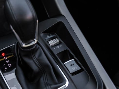 Used 2024 Alfa Romeo Tonale Ti image 32