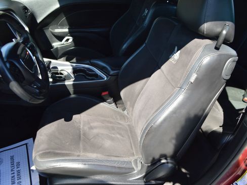 Used 2017 Dodge Challenger R/T Scat Pack image 18