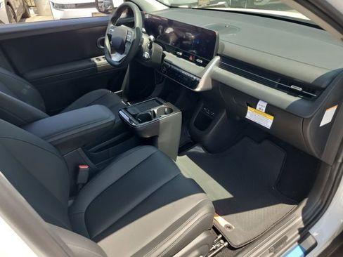 New 2026 Hyundai Ioniq 5 SEL RWD image 19