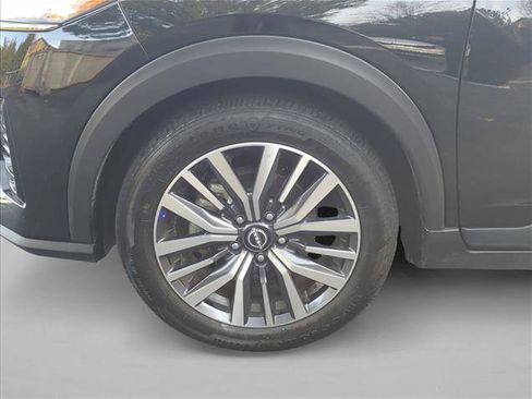 Used 2024 Nissan Kicks SR image 30