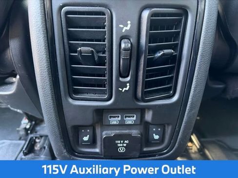 Used 2023 Dodge Durango R/T AWD/4WD image 27