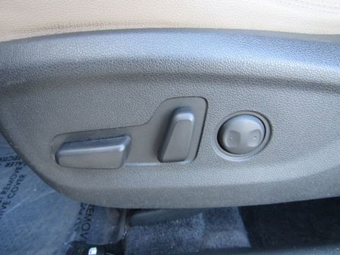 Used 2016 Hyundai Tucson Limited w/ Option Group 03 image 17