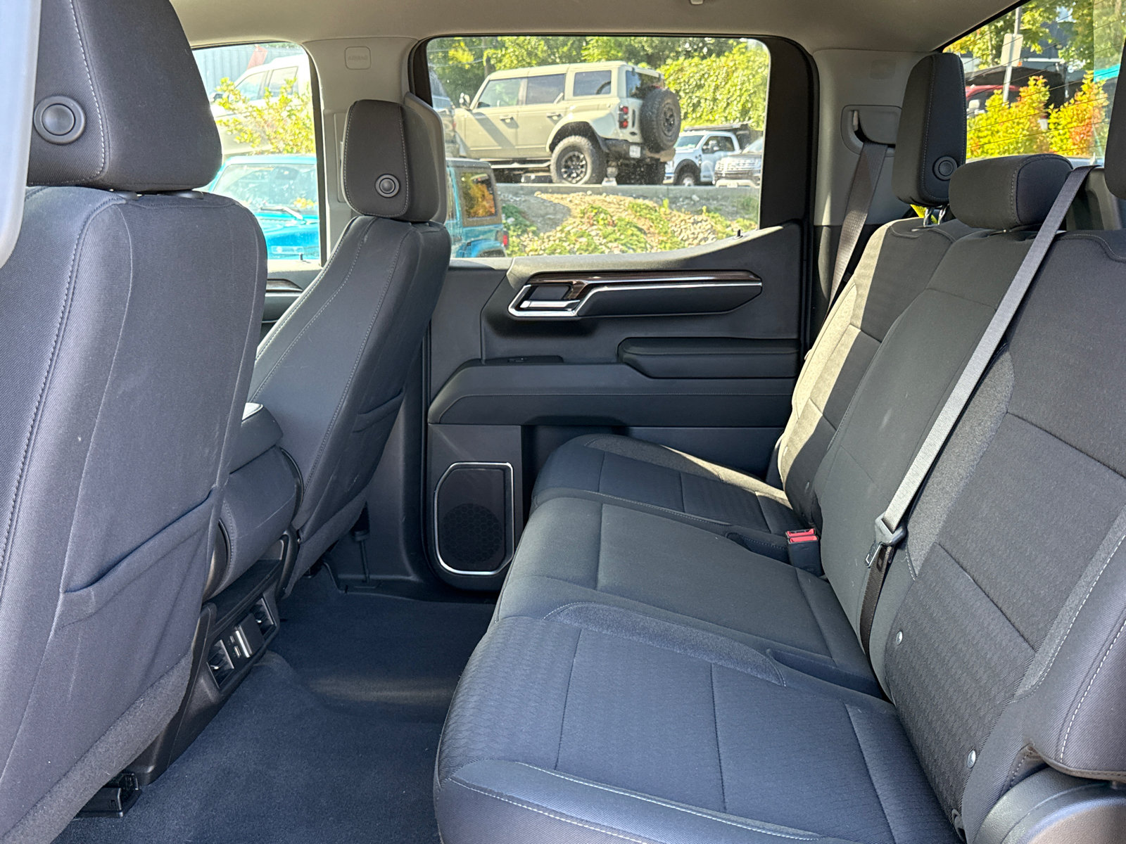 Used 2023 Chevrolet Silverado 1500 RST AWD/4WD image 23