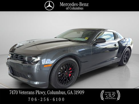 Used 2015 Chevrolet Camaro LS RWD image 1