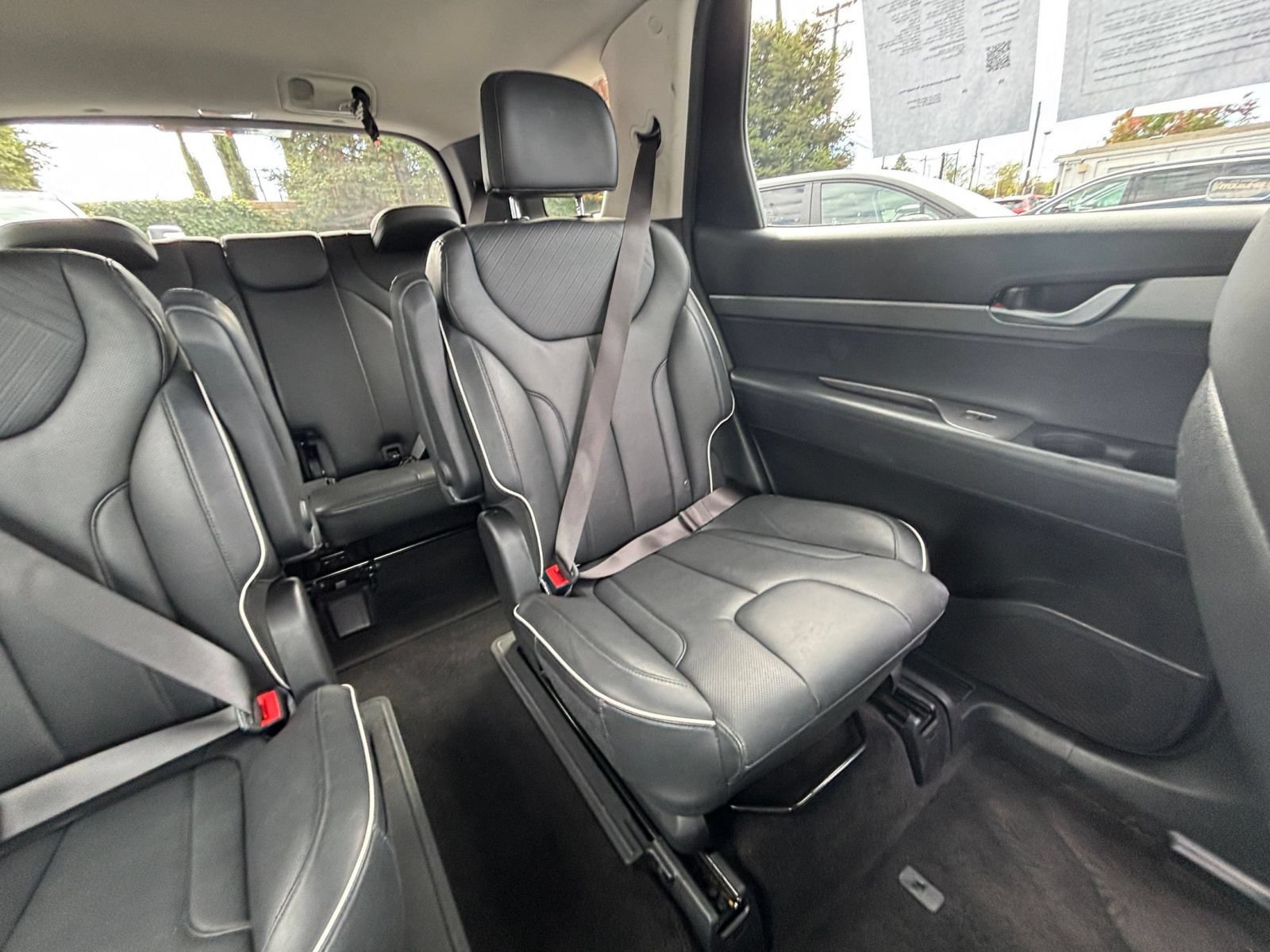 Used 2025 Hyundai Palisade SEL AWD/4WD image 40