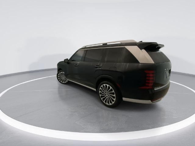 Used 2026 Hyundai Palisade Calligraphy FWD image 4