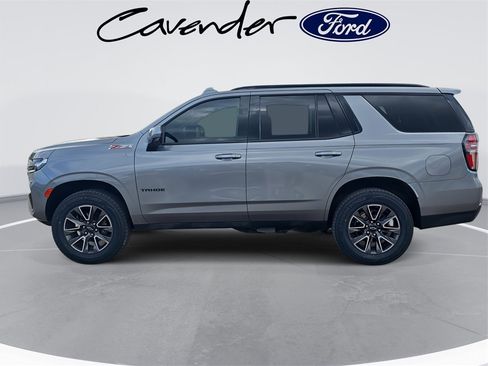 Used 2022 Chevrolet Tahoe Z71 w/ Z71 Off-Road Package image 8