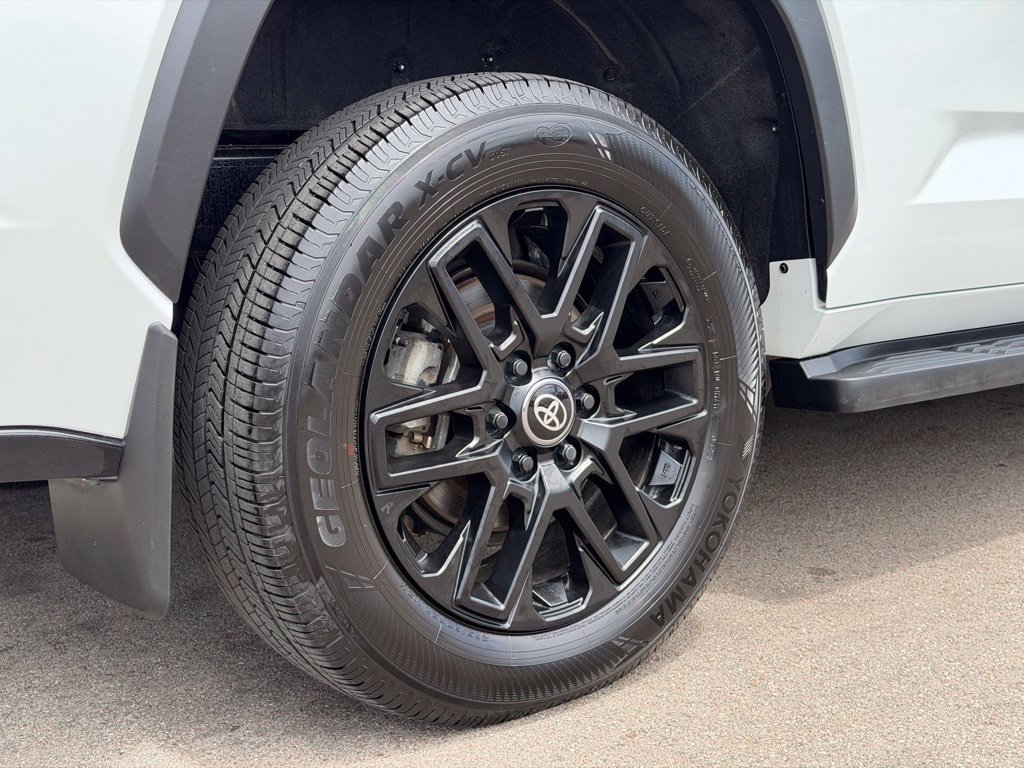 Used 2025 Toyota Sequoia Limited AWD/4WD image 29