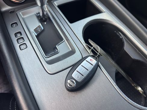 Used 2021 Nissan Murano SV image 26