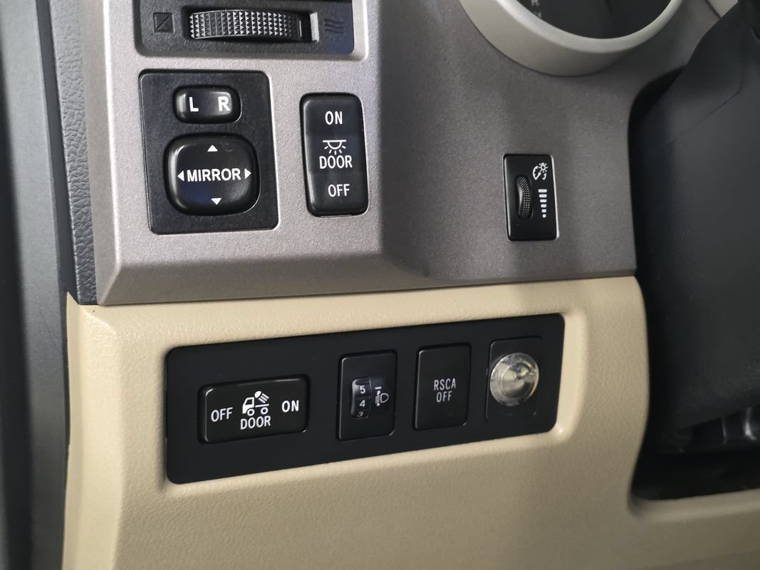 Used 2012 Toyota Tundra 4x4 CrewMax w/ SR5 Pkg image 52