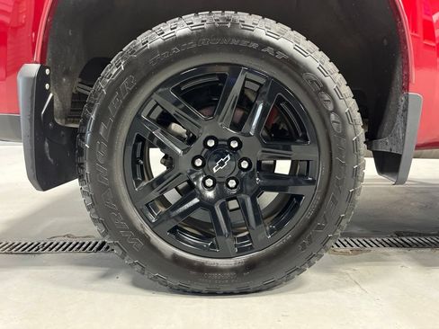 Used 2023 Chevrolet Silverado 1500 RST AWD/4WD image 40