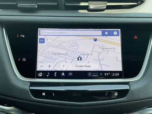 Certified 2024 Cadillac XT5 Premium Luxury w/ LPO, Floor Liner Package AWD/4WD image 22