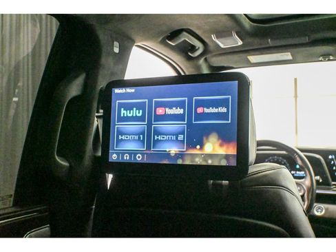 Used 2022 Cadillac Escalade ESV Premium Luxury Platinum image 30