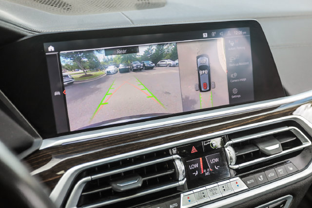 Used 2020 BMW X7 xDrive40i w/ Cold Weather Package AWD/4WD image 57