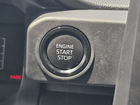 Certified 2024 Toyota Tacoma SR AWD/4WD image 31