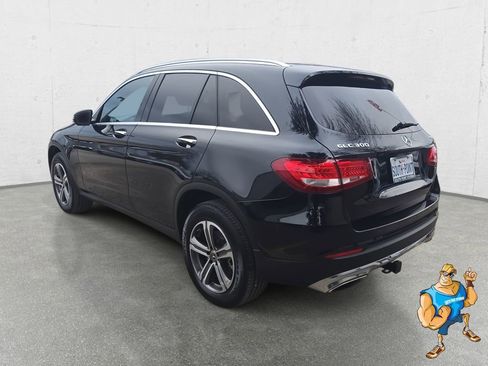 Used 2018 Mercedes-Benz GLC 300 4MATIC image 7