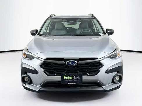 Used 2024 Subaru Crosstrek 2.0i Premium AWD/4WD image 2
