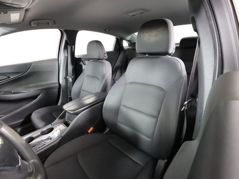 Used 2016 Chevrolet Malibu LT FWD image 11