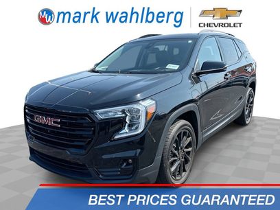 Used 2024 GMC Terrain SLT w/ Infotainment Package II