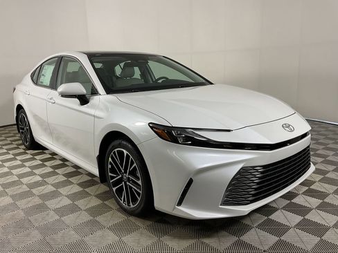 New 2026 Toyota Camry XLE image 1
