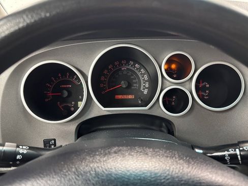 Used 2010 Toyota Tundra 4x4 CrewMax image 13