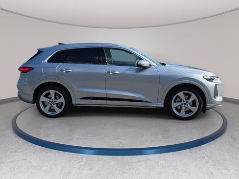 New 2026 Audi Q5 Prestige AWD/4WD image 4