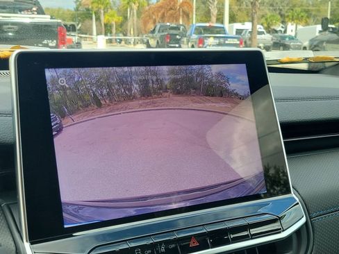 New 2026 Jeep Compass Latitude image 16