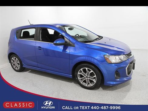 Used 2018 Chevrolet Sonic LT w/ Convenience Package image 1