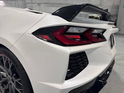 Used 2023 Chevrolet Corvette Stingray Premium Conv w/ Z51 Performance Package RWD image 59