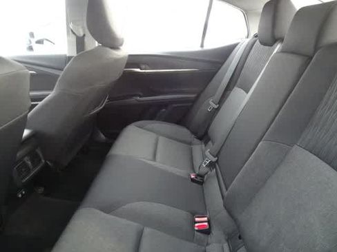 Used 2025 Toyota Camry LE FWD image 8