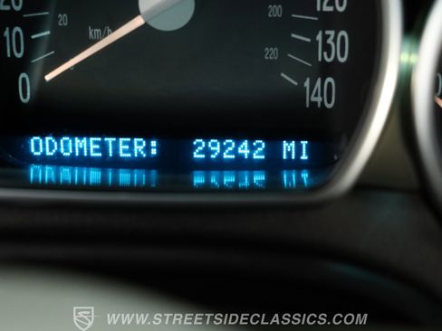 Used 2006 Chevrolet SSR w/ Preferred Equipment Group image 38