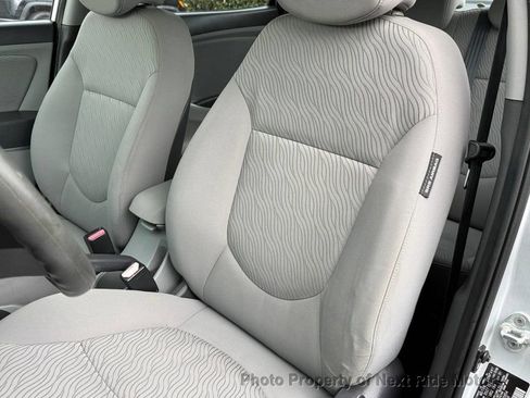 Used 2012 Hyundai Accent GLS w/ Premium Pkg 3 image 16