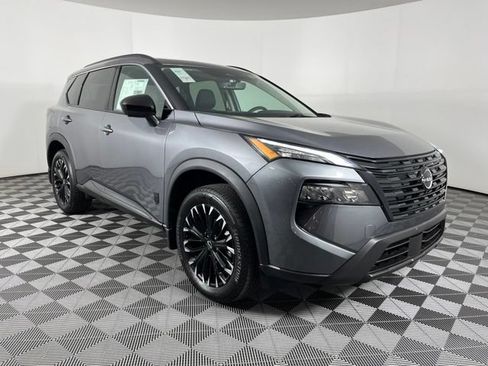 New 2026 Nissan Rogue Dark Armor FWD image 3