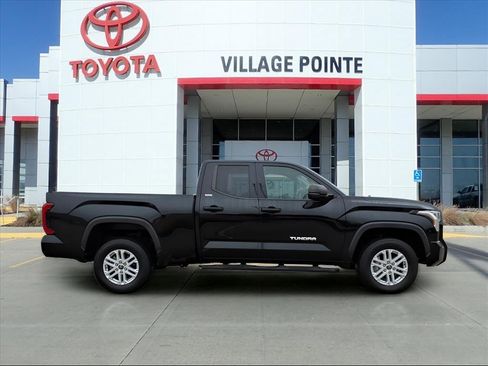 Used 2023 Toyota Tundra SR5 image 8
