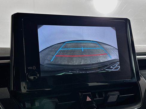 Used 2025 Toyota Corolla LE FWD image 22