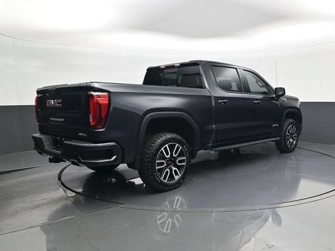 Certified 2023 GMC Sierra 1500 AT4 w/ AT4 Preferred Package AWD/4WD image 5