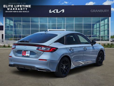 Used 2024 Honda Civic Sport image 5