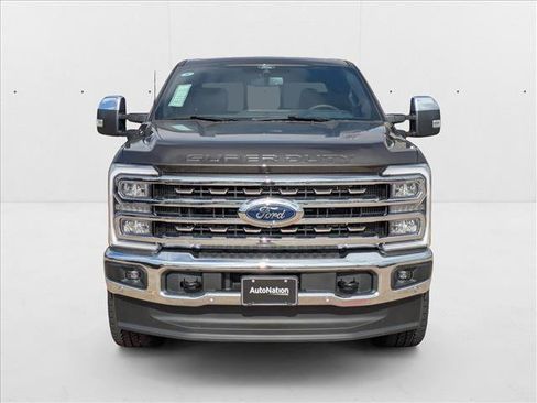New 2025 Ford F250 King Ranch w/ Chrome Package image 6