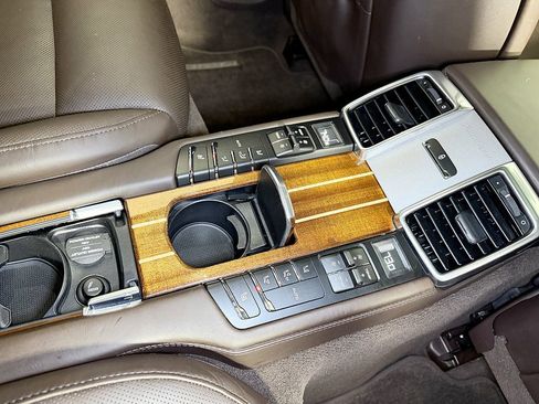 Used 2012 Porsche Panamera Turbo S image 45