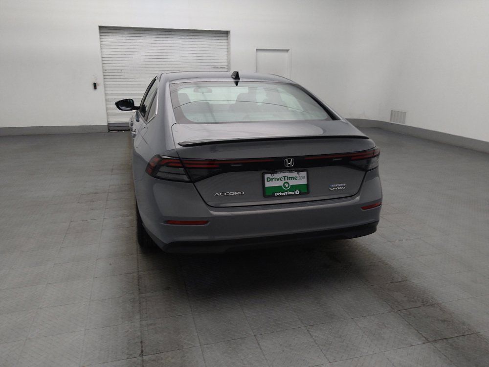 Used 2023 Honda Accord Sport image 6