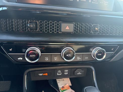 Used 2025 Honda CR-V EX-L image 15