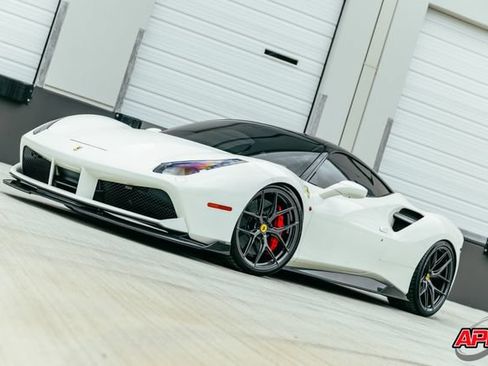 Used 2018 Ferrari 488 GTB RWD image 52