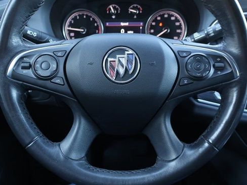 Used 2021 Buick Enclave Essence image 35