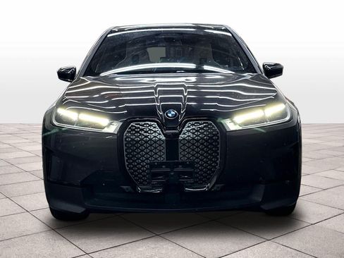 Certified 2024 BMW iX xDrive50 w/ Premium Package AWD/4WD image 3